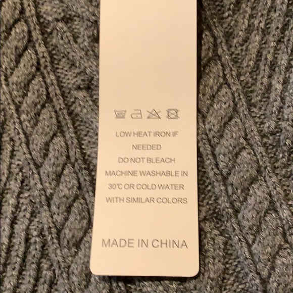 Cable Knit Cowl Neck Grey Sweater Small - Picture 8 of 8